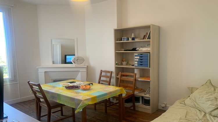 Ma-Cabane - Vente Appartement VILLENEUVE-LE-ROI, 31 m²