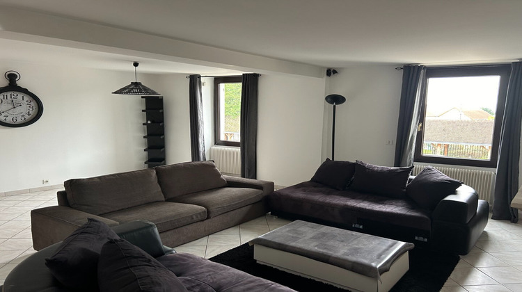 Ma-Cabane - Vente Appartement VILLENEUVE-LE-ROI, 126 m²