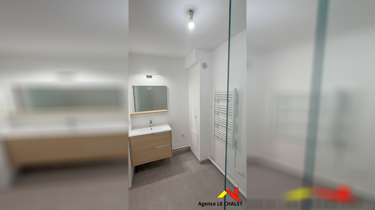 Ma-Cabane - Vente Appartement VILLENEUVE-LE-ROI, 63 m²