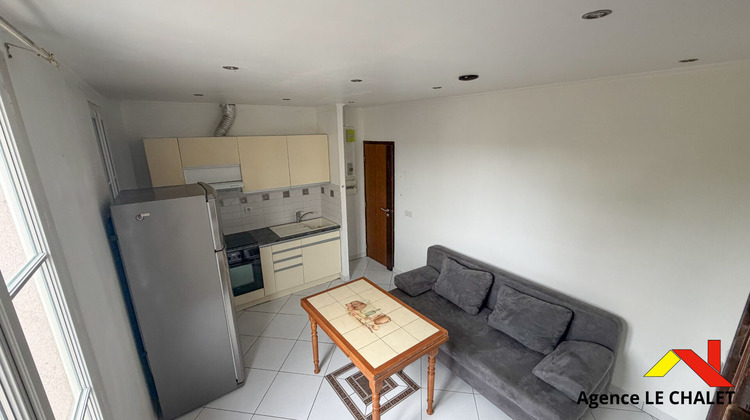 Ma-Cabane - Vente Appartement VILLENEUVE-LE-ROI, 28 m²