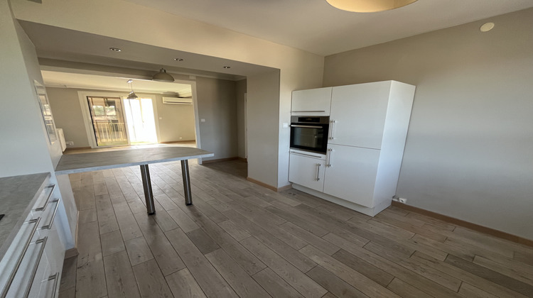 Ma-Cabane - Vente Appartement Villeneuve-lès-Avignon, 96 m²