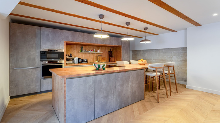 Ma-Cabane - Vente Appartement Villeneuve-lès-Avignon, 84 m²