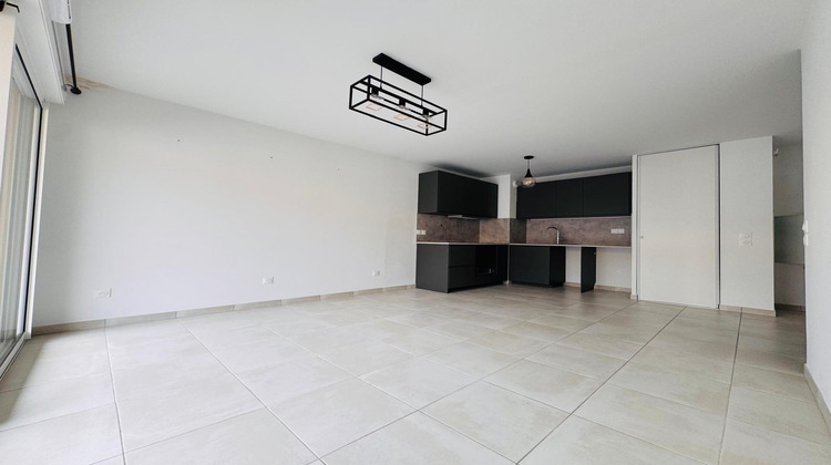 Ma-Cabane - Vente Appartement Villeneuve-lès-Avignon, 44 m²