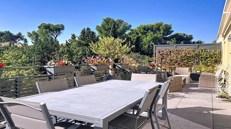 Ma-Cabane - Vente Appartement VILLENEUVE-LES-AVIGNON, 88 m²