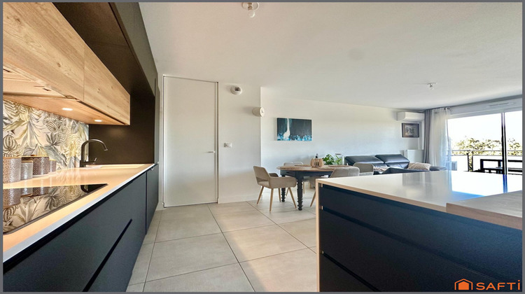 Ma-Cabane - Vente Appartement Villeneuve-les-Avignon, 62 m²