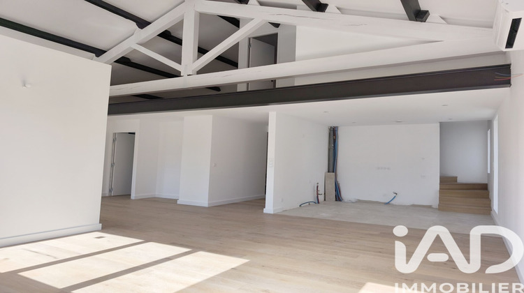 Ma-Cabane - Vente Appartement Villeneuve-Lès-Avignon, 105 m²
