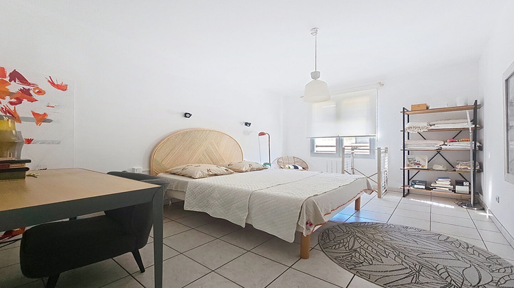 Ma-Cabane - Vente Appartement VILLENEUVE-LES-AVIGNON, 102 m²