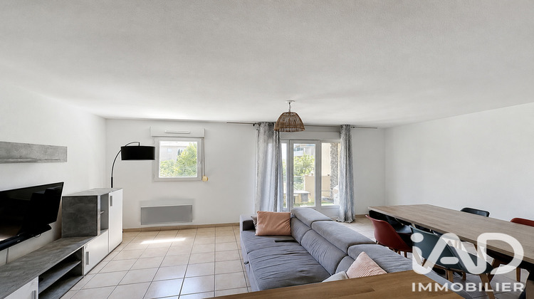 Ma-Cabane - Vente Appartement Villeneuve-Lès-Avignon, 60 m²