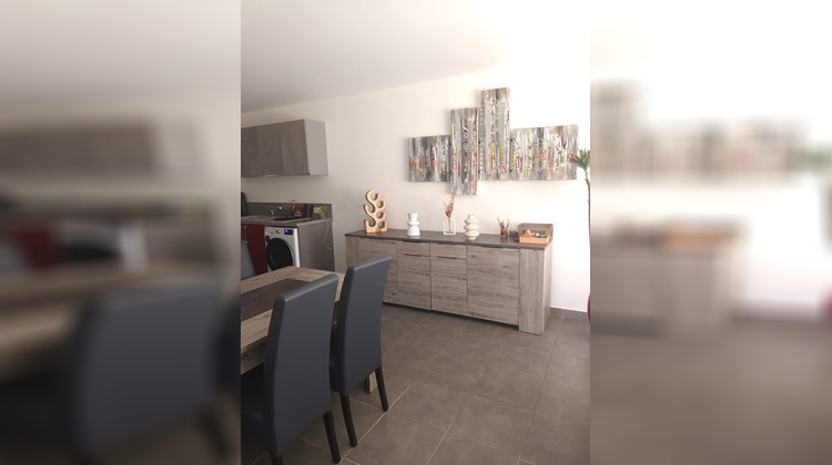 Ma-Cabane - Vente Appartement VILLENEUVE LES BEZIERS, 75 m²