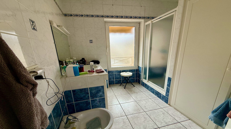 Ma-Cabane - Vente Appartement VILLENEUVE-SUR-LOT, 85 m²