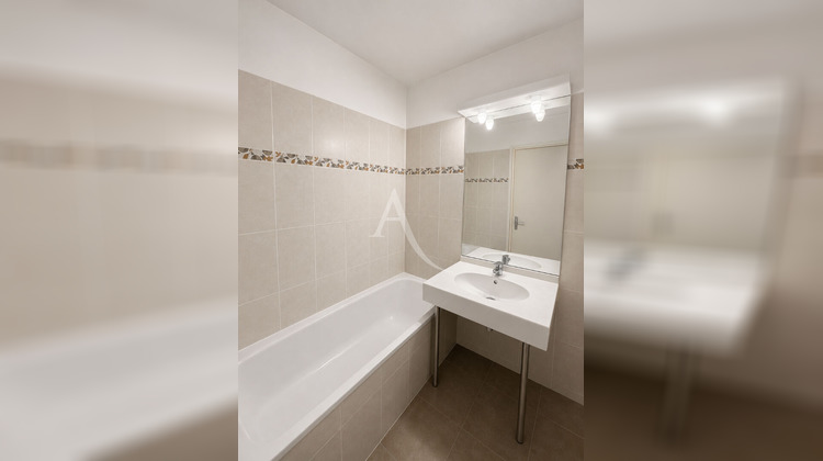 Ma-Cabane - Vente Appartement VILLENOY, 41 m²