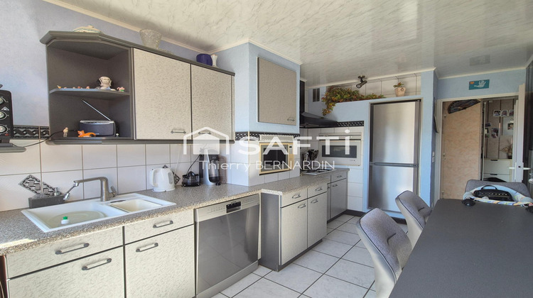 Ma-Cabane - Vente Appartement Villers-le-Lac, 73 m²