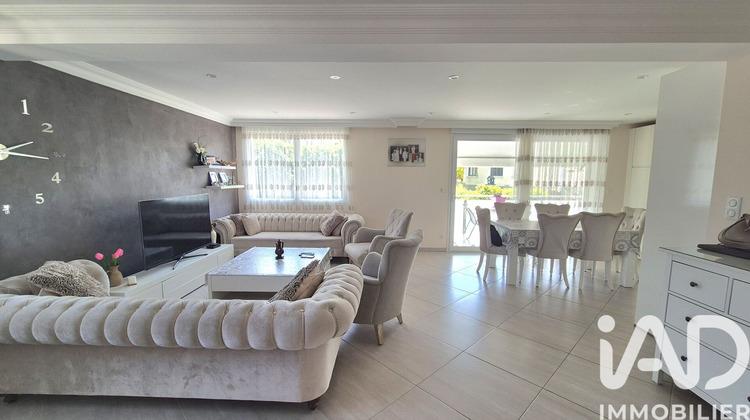 Ma-Cabane - Vente Appartement Villers-le-Lac, 118 m²