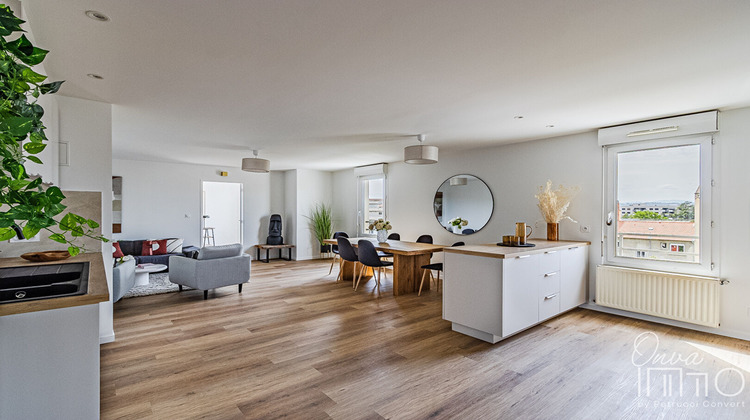 Ma-Cabane - Vente Appartement VILLEURBANNE, 140 m²