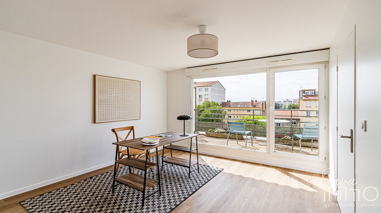 Ma-Cabane - Vente Appartement VILLEURBANNE, 140 m²