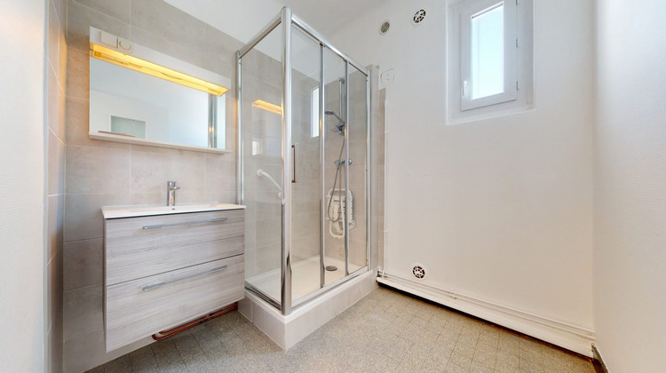 Ma-Cabane - Vente Appartement Villeurbanne, 77 m²
