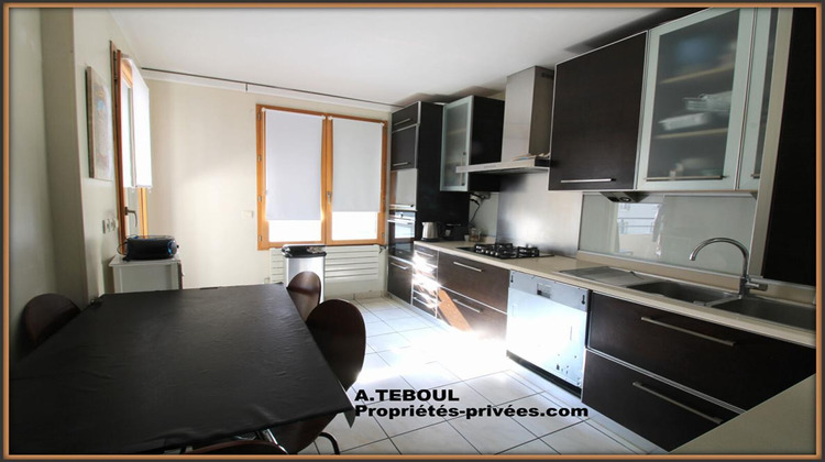 Ma-Cabane - Vente Appartement VILLEURBANNE, 122 m²