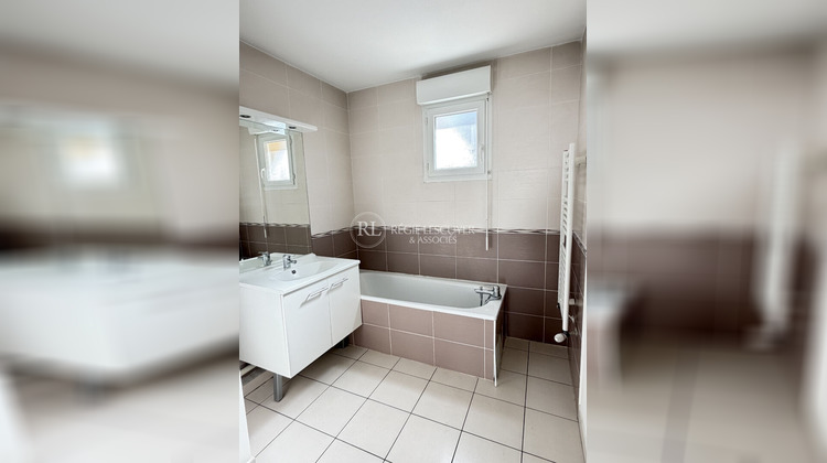 Ma-Cabane - Vente Appartement VILLEURBANNE, 59 m²