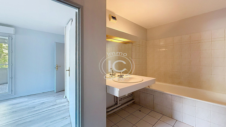Ma-Cabane - Vente Appartement VILLEURBANNE, 47 m²