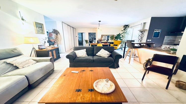 Ma-Cabane - Vente Appartement Villevieille, 100 m²