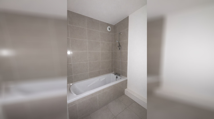 Ma-Cabane - Vente Appartement VILLIERS-LE-BEL, 76 m²