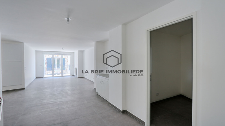 Ma-Cabane - Vente Appartement VILLIERS-SUR-MARNE, 75 m²