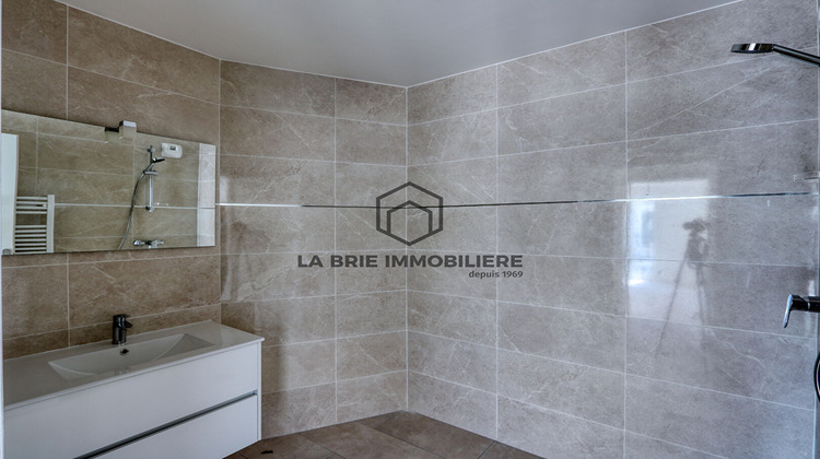 Ma-Cabane - Vente Appartement VILLIERS-SUR-MARNE, 75 m²