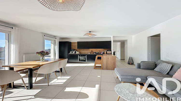 Ma-Cabane - Vente Appartement Villy-le-Pelloux, 82 m²