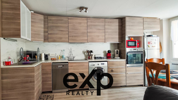 Ma-Cabane - Vente Appartement Vins-sur-Caramy, 48 m²