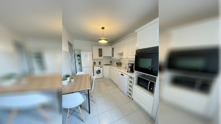 Ma-Cabane - Vente Appartement Vitrolles, 77 m²