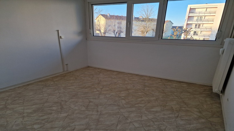 Ma-Cabane - Vente Appartement VITTEL, 64 m²