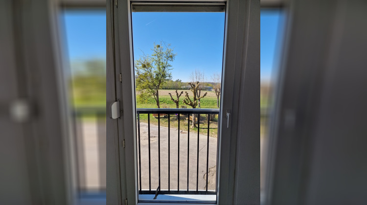 Ma-Cabane - Vente Appartement VITTEL, 64 m²