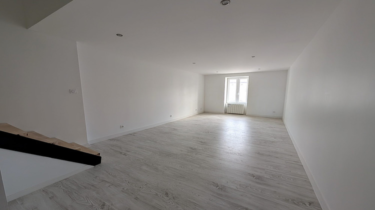 Ma-Cabane - Vente Appartement Viuz-en-Sallaz, 62 m²