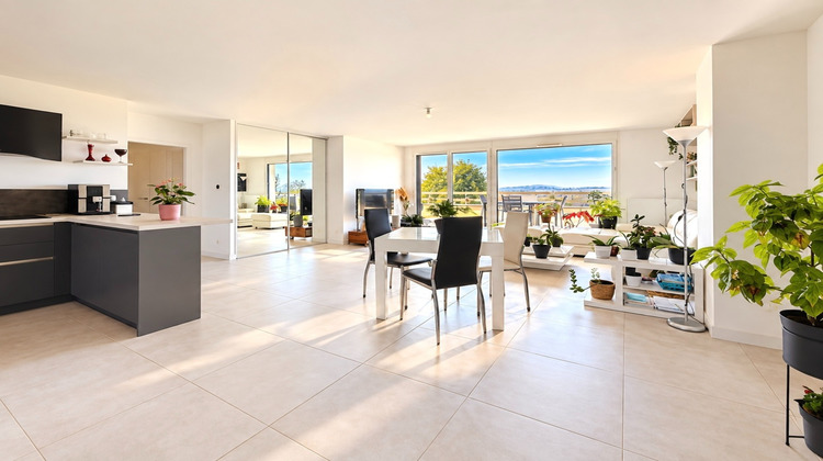 Ma-Cabane - Vente Appartement VIUZ LA CHIESAZ, 100 m²