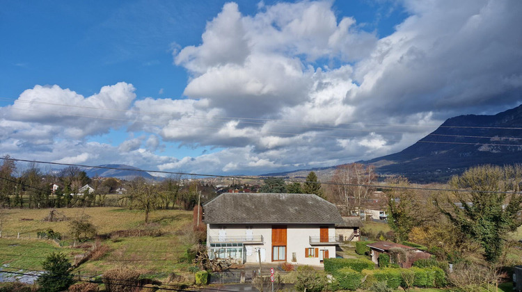 Ma-Cabane - Vente Appartement VIVIERS-DU-LAC, 176 m²