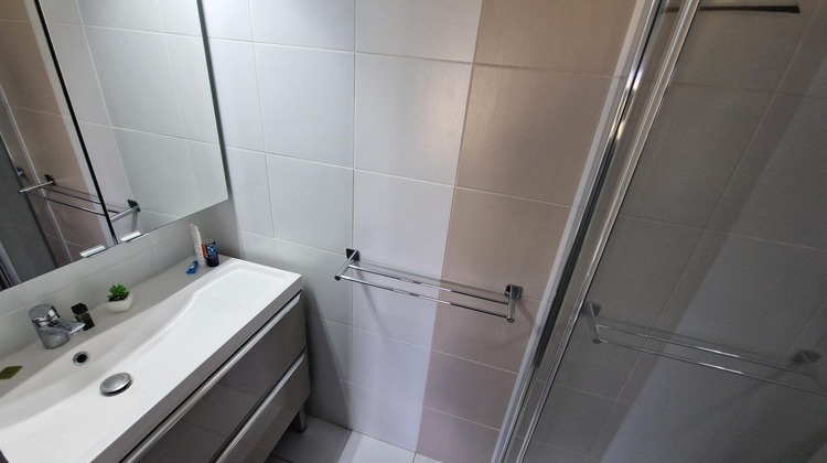 Ma-Cabane - Vente Appartement VIVIERS-DU-LAC, 176 m²