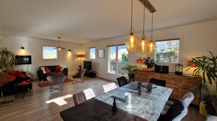Ma-Cabane - Vente Appartement VIVIERS-DU-LAC, 176 m²