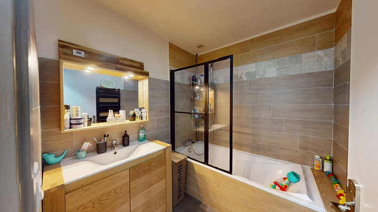 Ma-Cabane - Vente Appartement VIZILLE, 83 m²