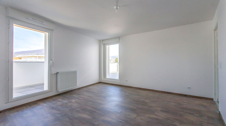 Ma-Cabane - Vente Appartement VOIRON, 65 m²