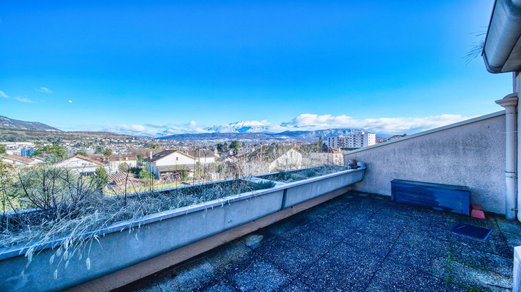 Ma-Cabane - Vente Appartement VOIRON, 107 m²