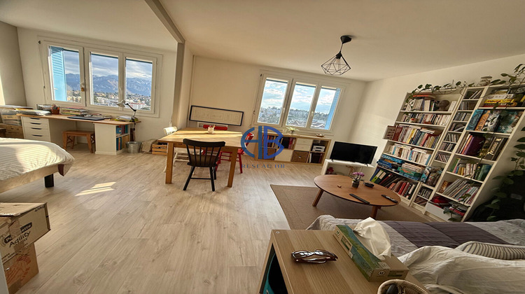 Ma-Cabane - Vente Appartement VOIRON, 67 m²