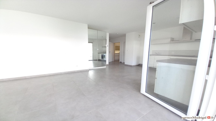 Ma-Cabane - Vente Appartement Voiron, 48 m²