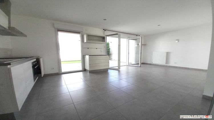 Ma-Cabane - Vente Appartement Voiron, 48 m²