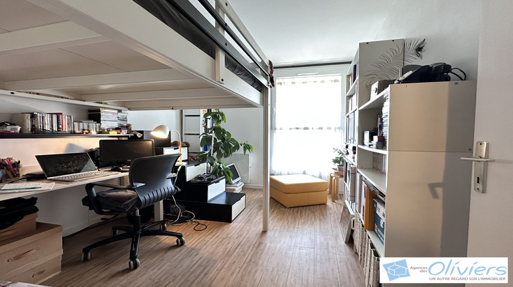 Ma-Cabane - Vente Appartement Voisins-le-Bretonneux, 77 m²