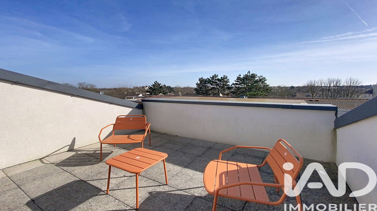 Ma-Cabane - Vente Appartement Voisins-le-Bretonneux, 93 m²