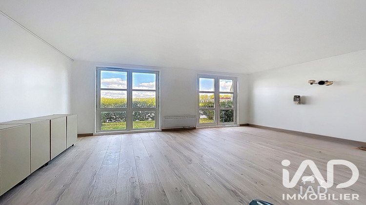Ma-Cabane - Vente Appartement Voisins-le-Bretonneux, 80 m²