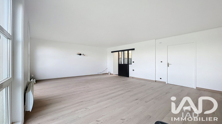 Ma-Cabane - Vente Appartement Voisins-le-Bretonneux, 80 m²