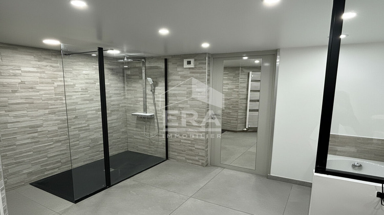 Ma-Cabane - Vente Appartement WATTRELOS, 160 m²