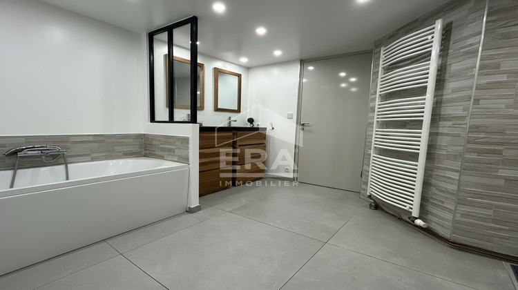 Ma-Cabane - Vente Appartement WATTRELOS, 160 m²