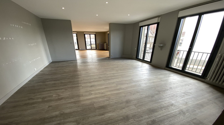 Ma-Cabane - Vente Appartement YVETOT, 187 m²